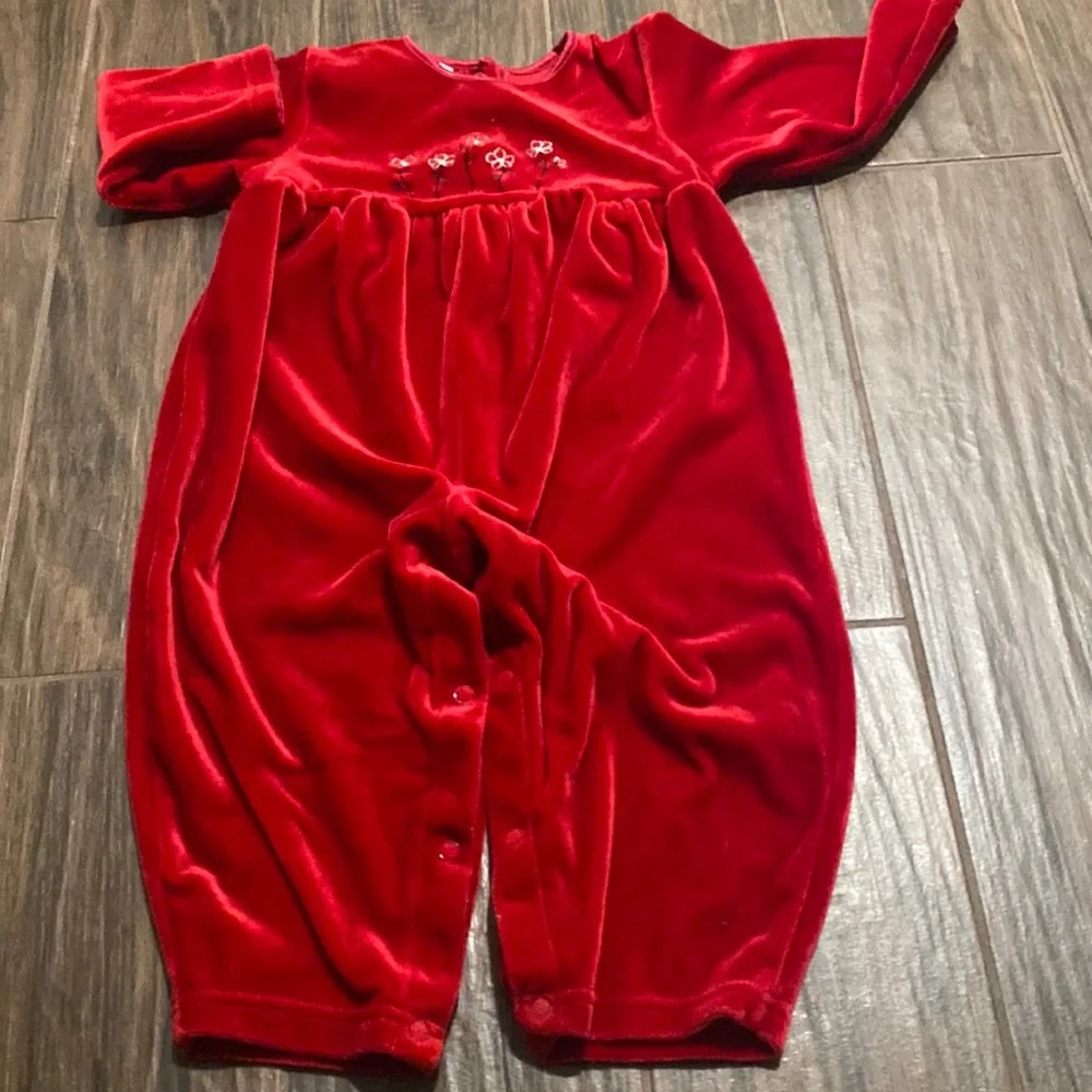 Vintage Osh Kosh velvet onesie 24 months
